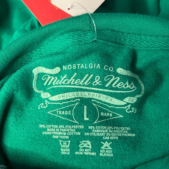 Philadelphia Eagles Mitchell and Ness hoodie. Size Large - Picture 4 of 7